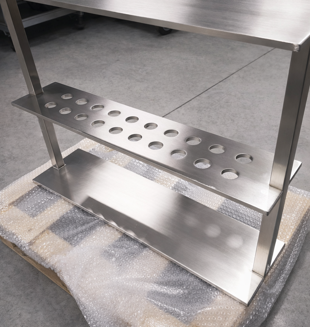 Structure en inox brosse